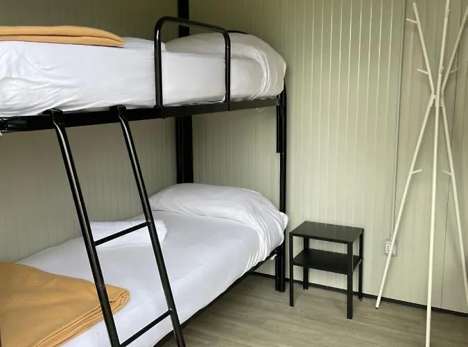 I Falchi Pellegrini - E Tenda Hostel *